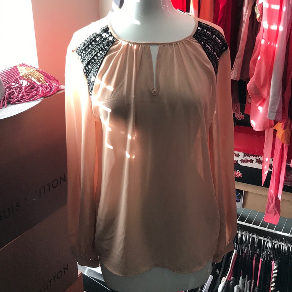 Long sleeve peachy blouse